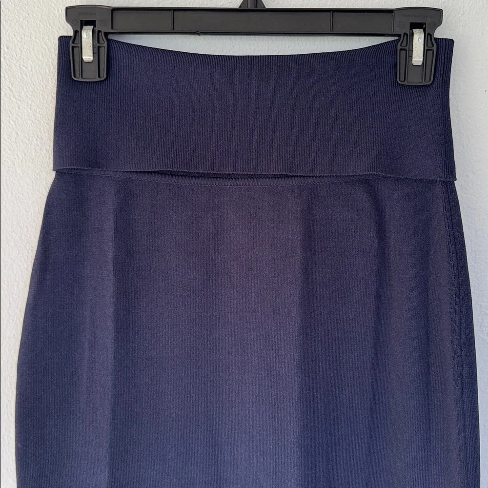 MM Lafleur Navy Pencil Skirt with Side Slit - Picture 3 of 11